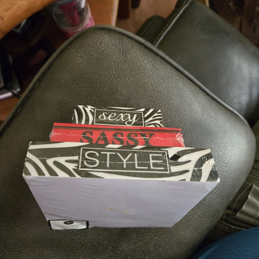 Sassy Style Notepad Set - Picture 5 of 5